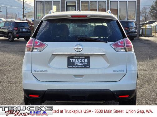 2015 Nissan Rogue SV