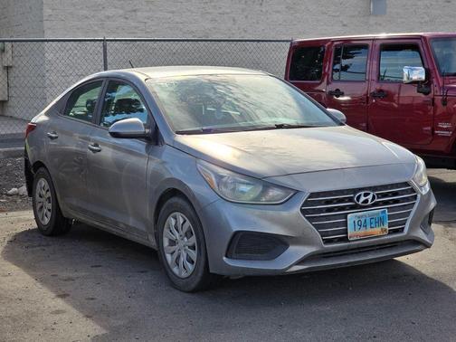 2021 Hyundai Accent SE