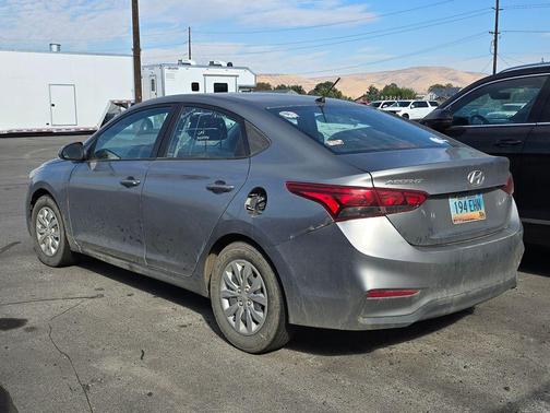 2021 Hyundai Accent SE