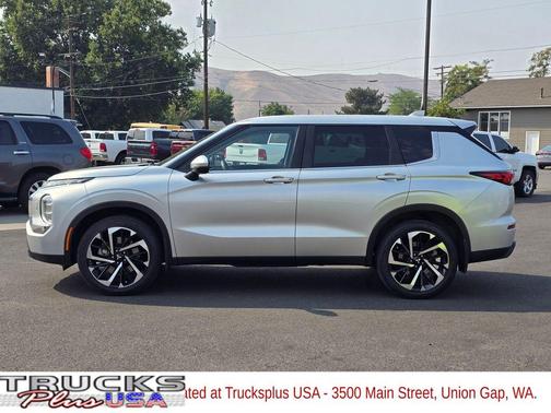 2022 Mitsubishi Outlander ES