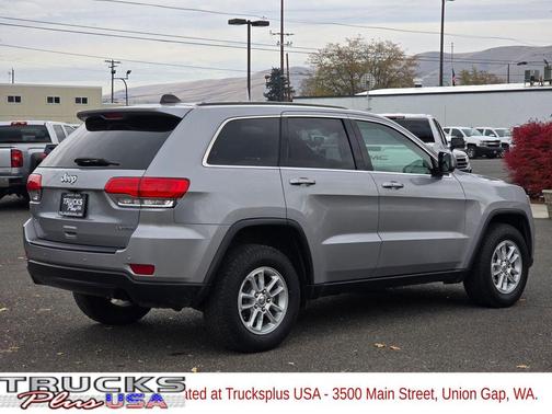 2018 Jeep Grand Cherokee Laredo