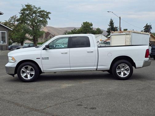2020 RAM 1500 Classic SLT