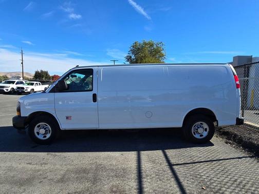 2020 Chevrolet Express 2500 Work Van