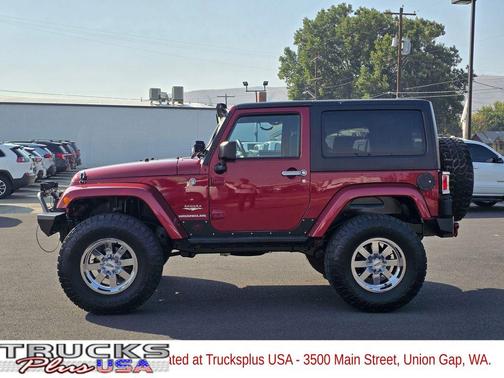 2013 Jeep Wrangler Sahara