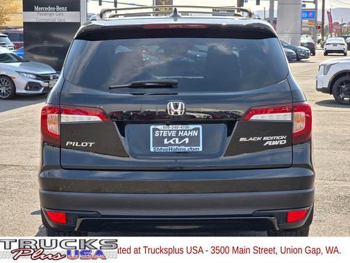 2022 Honda Pilot Black Edition