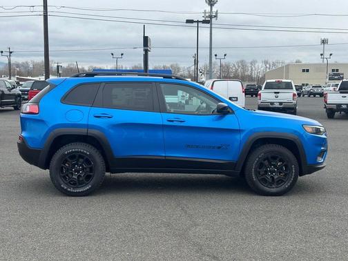 2022 Jeep Cherokee X