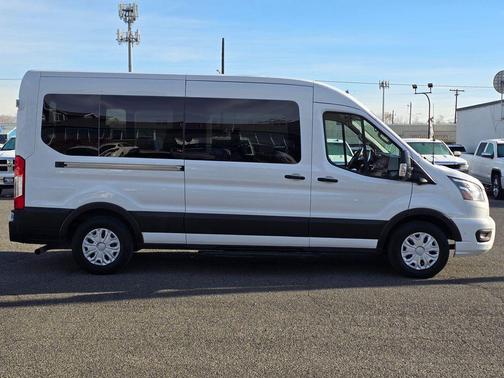 2023 Ford Transit-350 XLT