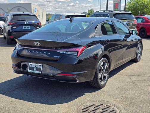 2022 Hyundai ELANTRA HEV Limited