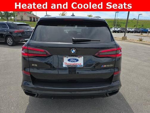 2022 BMW X5 M50i