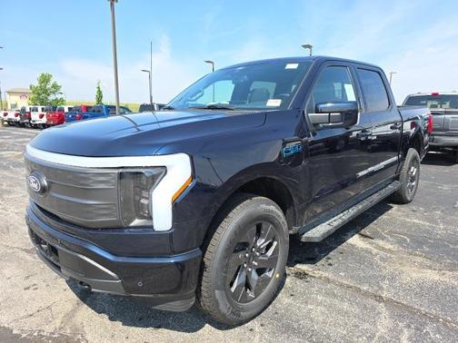 2025 Ford F-150 Lightning LARIAT