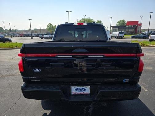 2025 Ford F-150 Lightning LARIAT