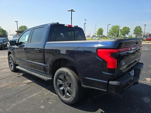 2025 Ford F-150 Lightning LARIAT
