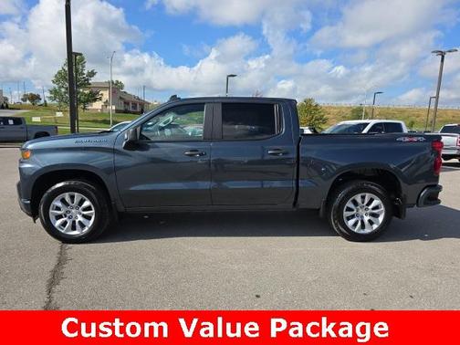 2019 Chevrolet Silverado 1500 CUSTOM