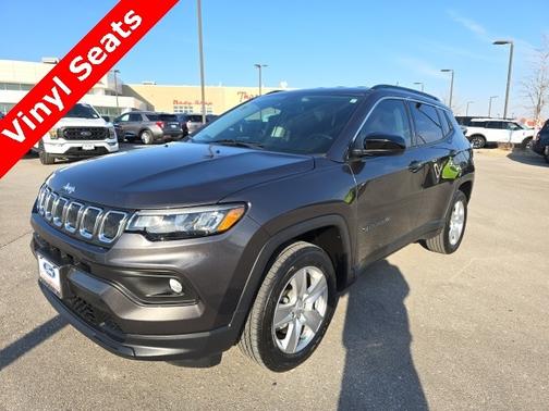 2022 Jeep Compass LATITUDE