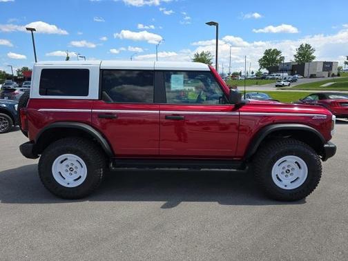 2025 Ford Bronco Heritage Edition