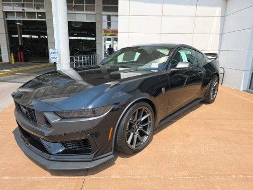 2025 Ford Mustang Dark Horse Fastback