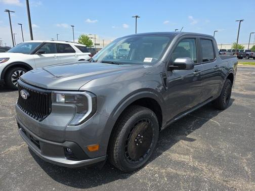 2025 Ford Maverick Lobo Standard