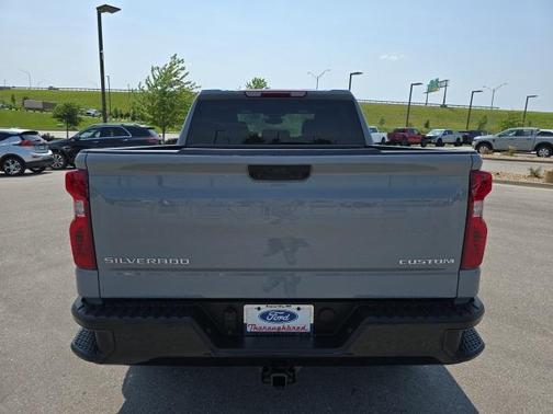 2024 Chevrolet Silverado 1500 Custom Trail Boss