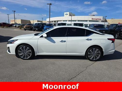 2023 Nissan Altima 2.5 SL