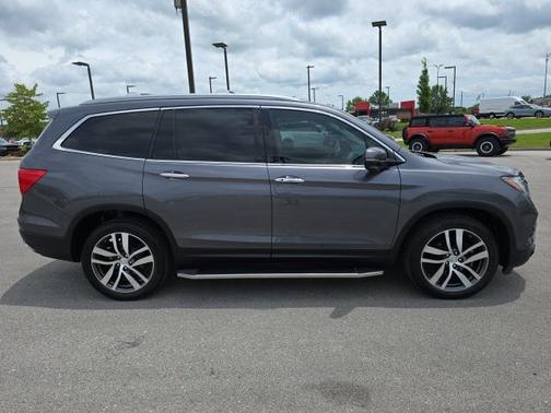 2018 Honda Pilot Touring