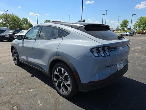 2025 Ford Mustang Mach-E Select