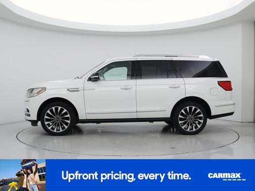White 2021 Lincoln Navigator Reserve