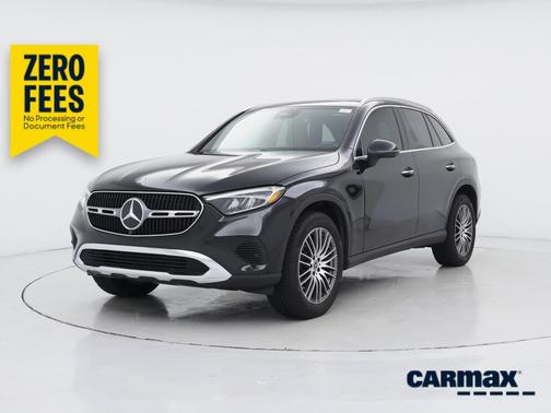 Black 2025 Mercedes-Benz GLC 300