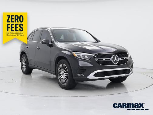 Black 2025 Mercedes-Benz GLC 300