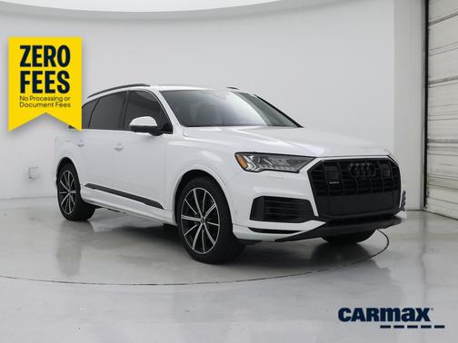 White 2021 Audi Q7 Prestige