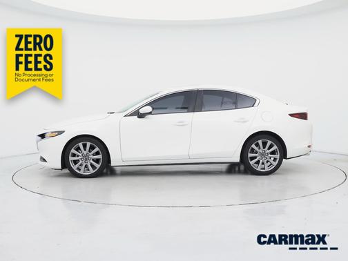 White 2022 Mazda Mazda3 Preferred