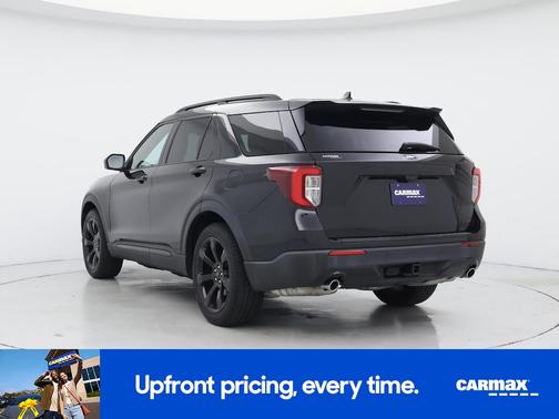 Black 2023 Ford Explorer ST-Line