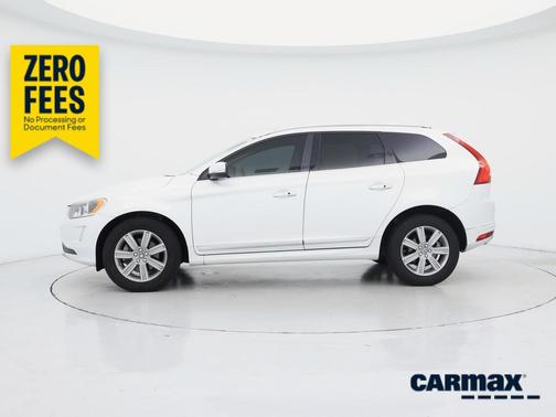 White 2016 Volvo XC60 T6