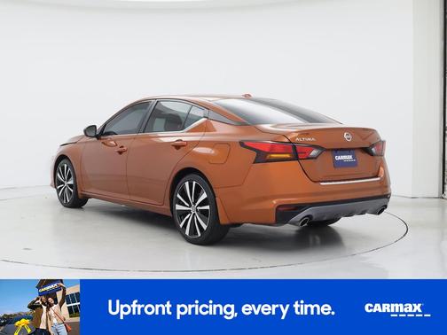 Orange 2022 Nissan Altima SR