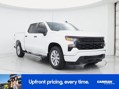 White 2022 Chevrolet Silverado 1500 Custom