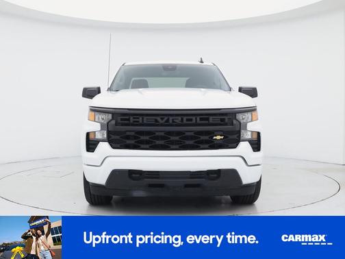 White 2022 Chevrolet Silverado 1500 Custom