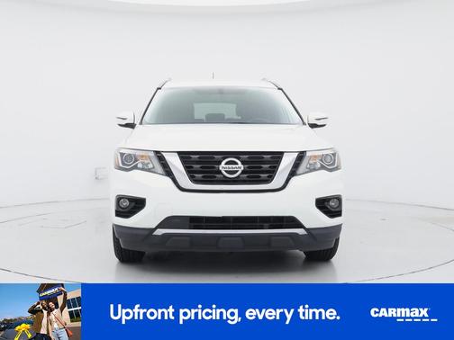 2017 Nissan Pathfinder SV