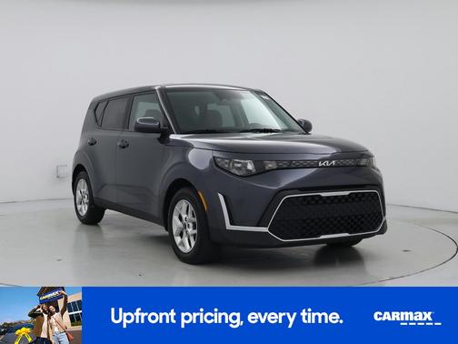 Gray 2023 Kia Soul LX