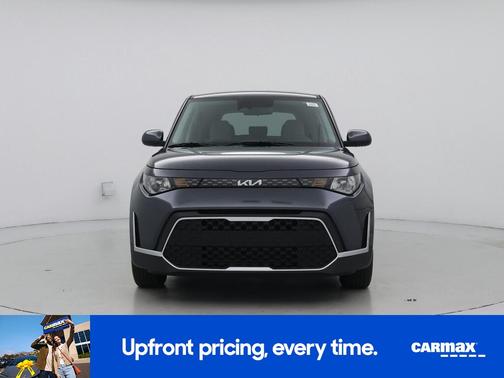 Gray 2023 Kia Soul LX