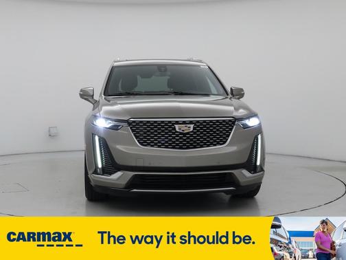 2022 Cadillac XT6 Luxury