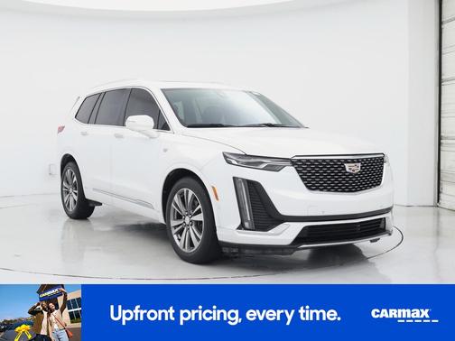 White 2021 Cadillac XT6 Premium Luxury