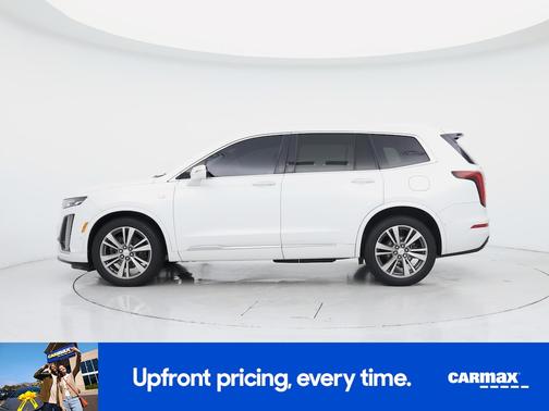 White 2021 Cadillac XT6 Premium Luxury