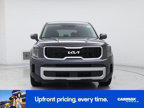Gray 2024 Kia Telluride LX