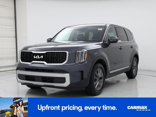 Gray 2024 Kia Telluride LX