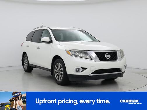 2016 Nissan Pathfinder SV