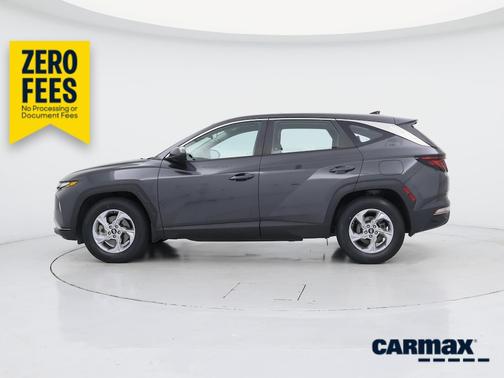 Gray 2023 Hyundai TUCSON SE
