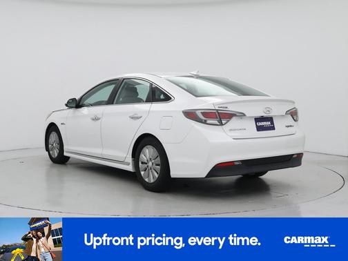 2016 Hyundai SONATA Hybrid SE