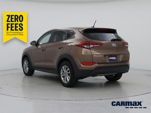 Brown 2017 Hyundai TUCSON SE