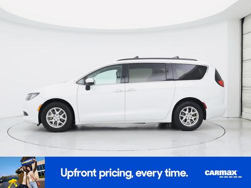 White 2020 Chrysler Voyager LXI