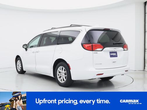 White 2020 Chrysler Voyager LXI