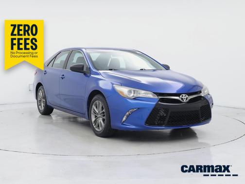 Blue 2017 Toyota Camry SE